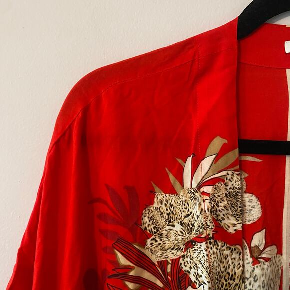 Chico's Red Floral Animal Print Art Nouveau Kimono Cardigan Robe Small / Medium - Picture 4 of 10